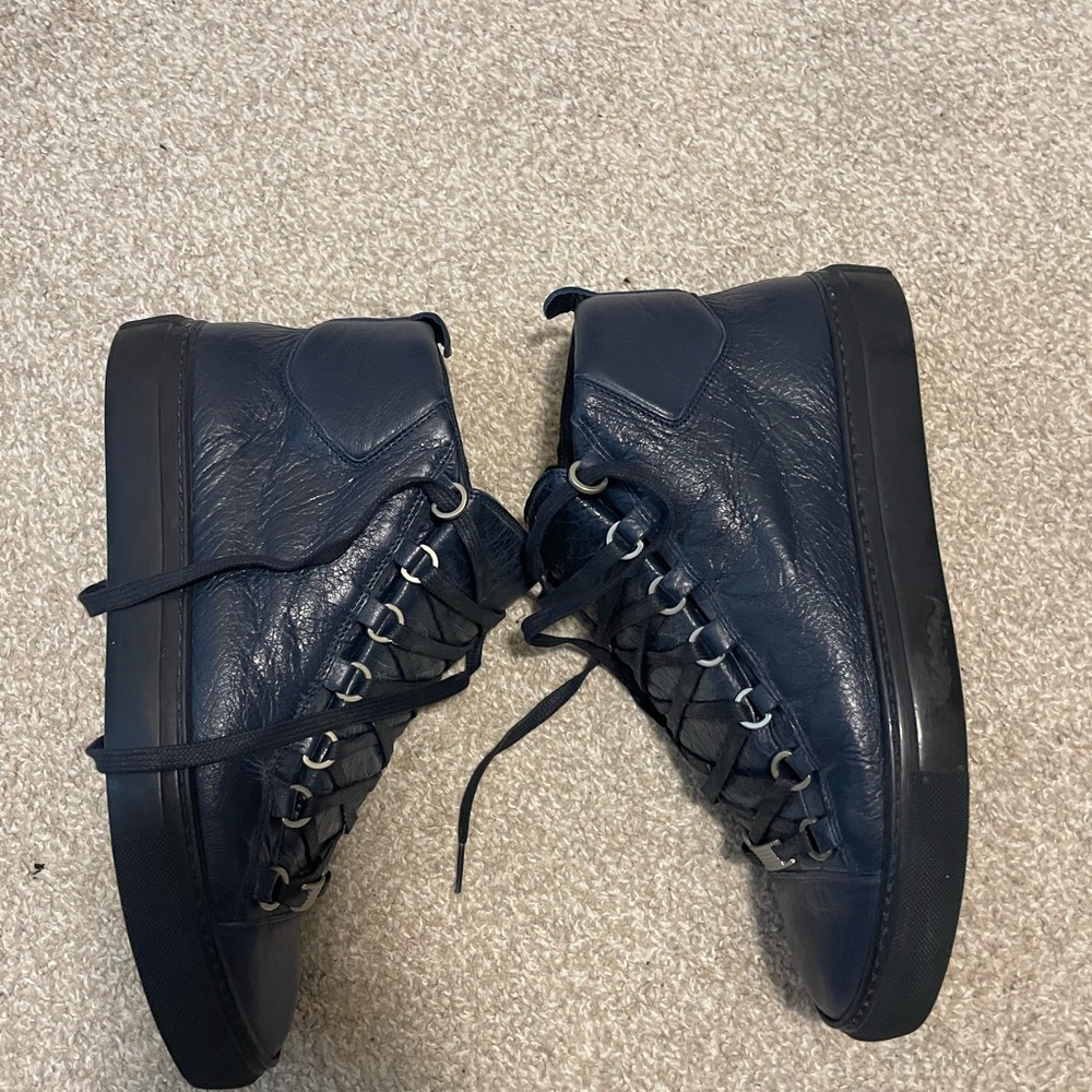 Balenciaga shoes - Picture 2 of 4